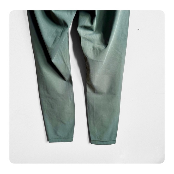 ★ Lululemon Wunder Under High-Rise Crop Full-On Luxtreme - Tidewater Teal ★ - Picture 13 of 17